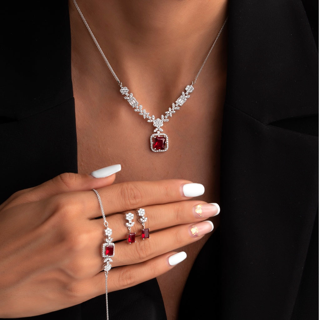 Inside the Craftsmanship of Mivor Paris Jewelry